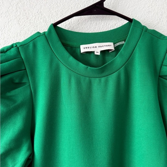 English Factory Vibrant Green Top - Picture 2 of 10
